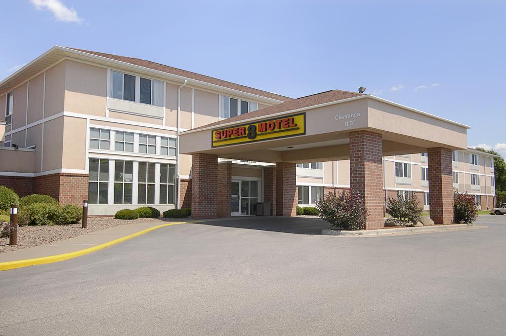 Super 8 By Wyndham Wi 2* Menomonie